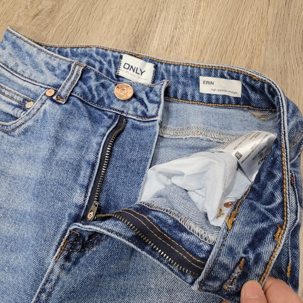ONLY Erin High Waisted Straight Blue Jeans Size: 25 - Picture 4 of 13